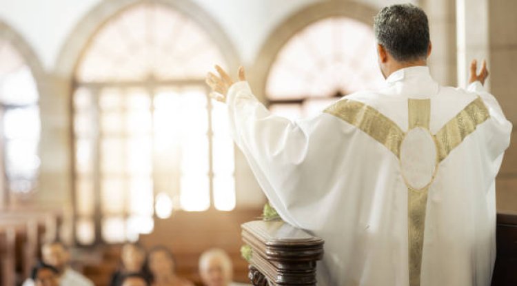 MUTUAL SUPPORT BETWEEN PRIESTS AND LAITY