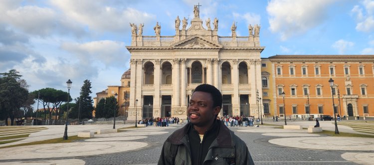 THE SACRIFICIAL LAMB IN THE TEMPLE